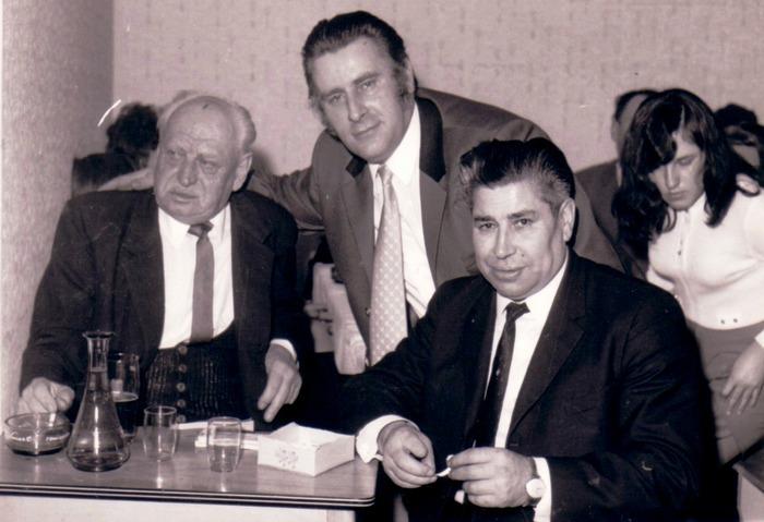 1968 beim Kartenverkauf